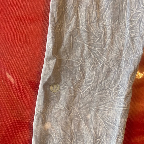 Lululemon Fast and Free High Rise tight 25” Ice Dye - Picture 4 of 4